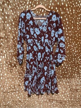 Women's Floral V-Neck Long Sleeve Dress - Brown with Light Blue Floral